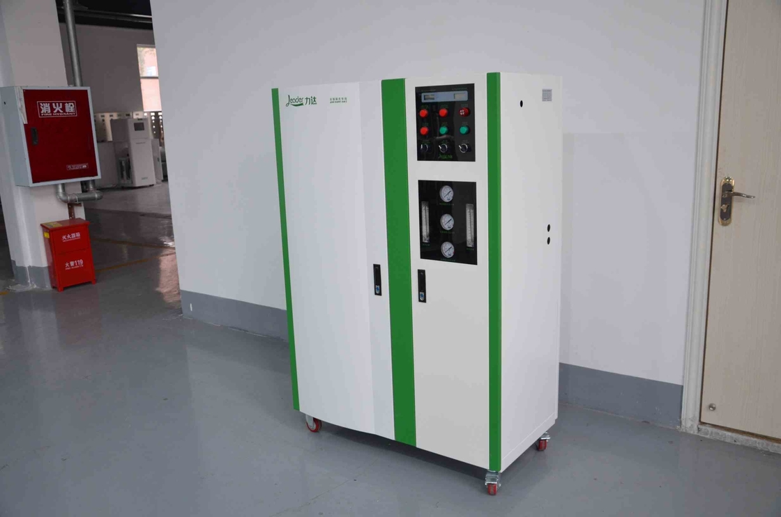 Châssis avancé de 1.5KW 100LPH un système de traitement de l'eau d'osmose d'inversion d'étape