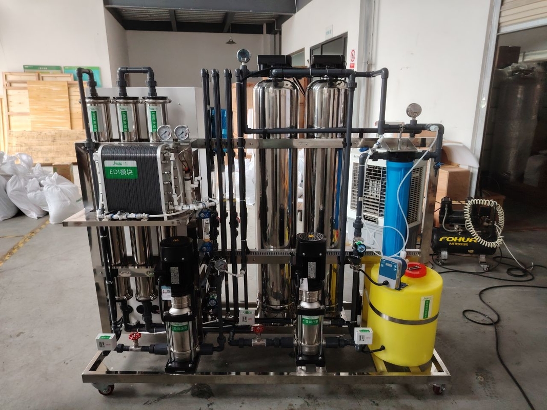 500LPH Capacité de la station d'eau EDI à double passage équipée de la membrane Vontron/DOW/Toray Ro