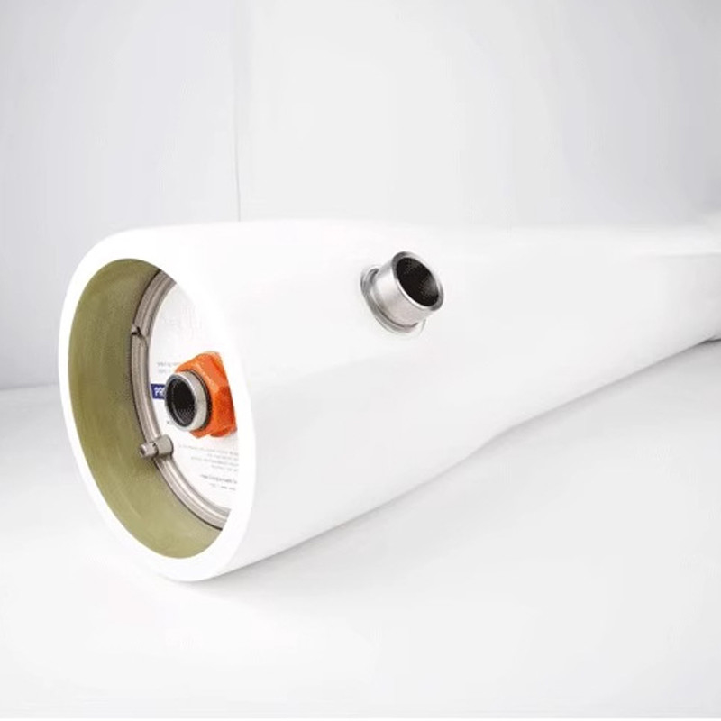Traitement de l'eau de mer Ro Membrane Housing For Reverse Osmosis System Pressure Vessel 8040 1000PSI