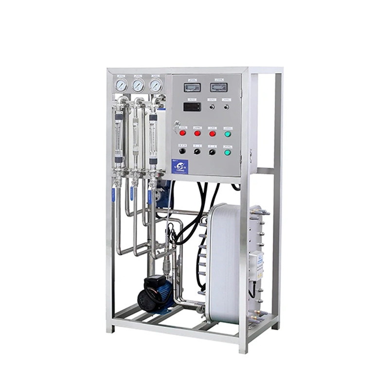 Étapes de l'installation de traitement de l'eau d'osmose d'inversion de RO de 5TPH FRP/solides solubles deux