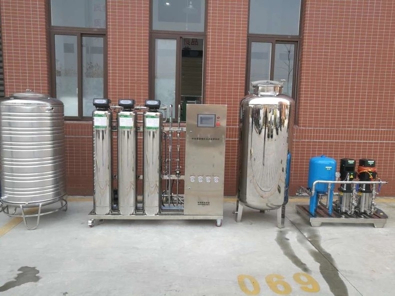 Machine industrielle de filtre d'eau de RO d'équipement d'osmose d'inversion de 1TPH SUS304
