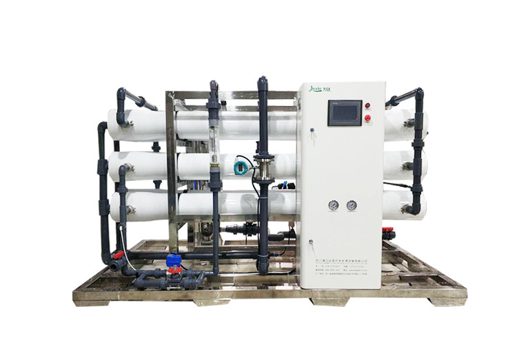Installation de traitement de l'eau d'ultra-filtration d'eau potable de filtre d'uF ³ /H de 15 M